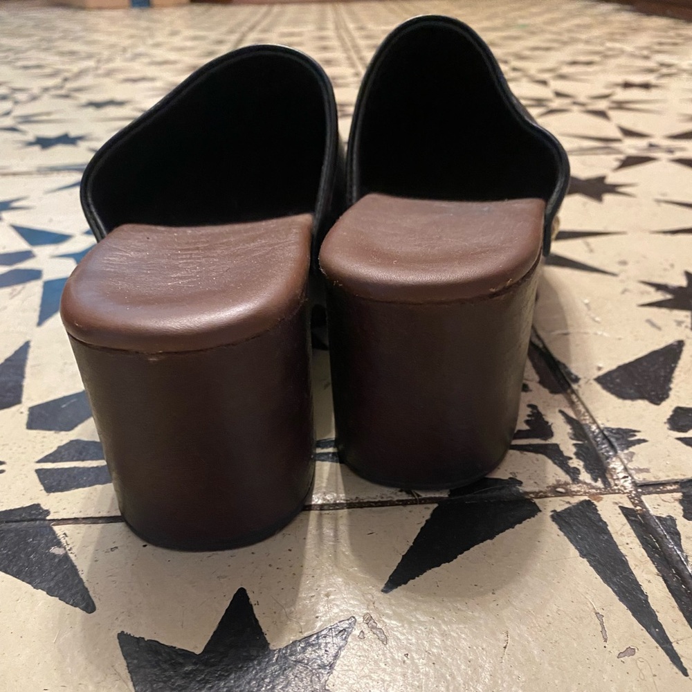 Alohas Leather Platform Clogs - Picture 3 of 5